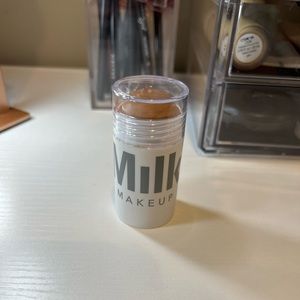 MILK MAKEUP CREAM BRONZER STICK